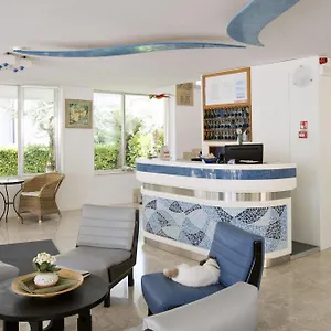 Avana Otel